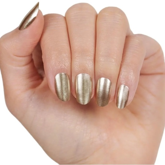 Color Street Bundle of 4 - Picture 3 of 4